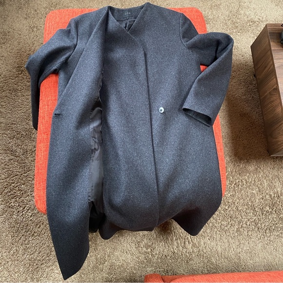 $80 FINAL PRICE COS Minimalist Dark Grey Wool Blend Coat - Picture 7 of 10